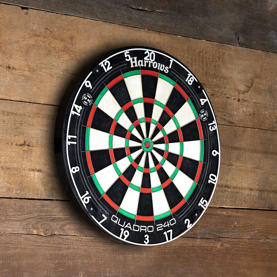 Quadro 240 Dartboard | Harrows - Image 9